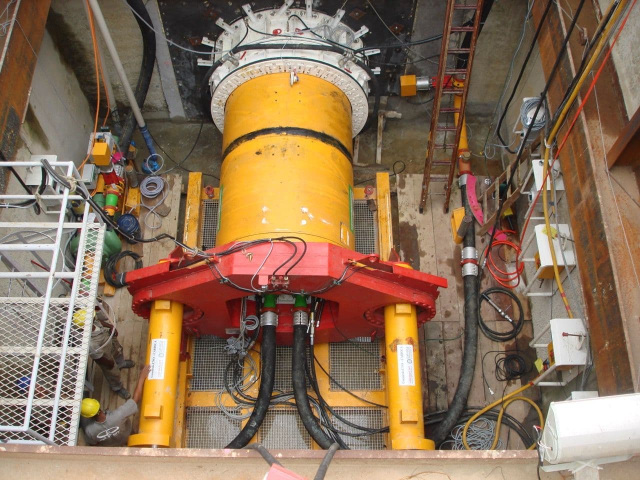 strapi: https://strapi.bgbau.cz